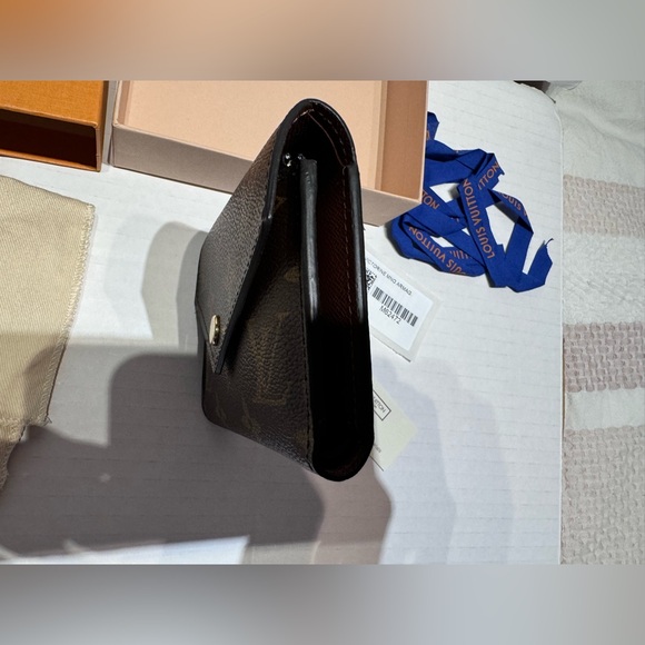 Louis Vuitton victorine wallet - Picture 2 of 7